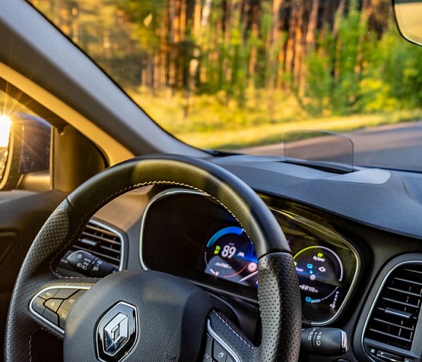 Masz to auto w garażu? Producent natychmiast wzywa na kontrolę!-29248