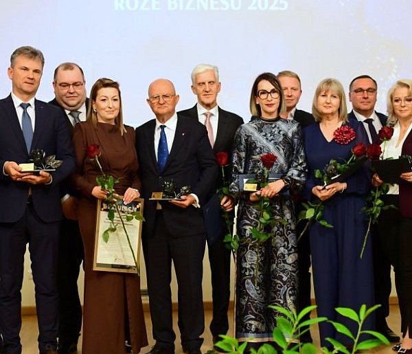 Wieczór przedsiębiorczości i inspiracji, czyli Róże Biznesu 2025-30065
