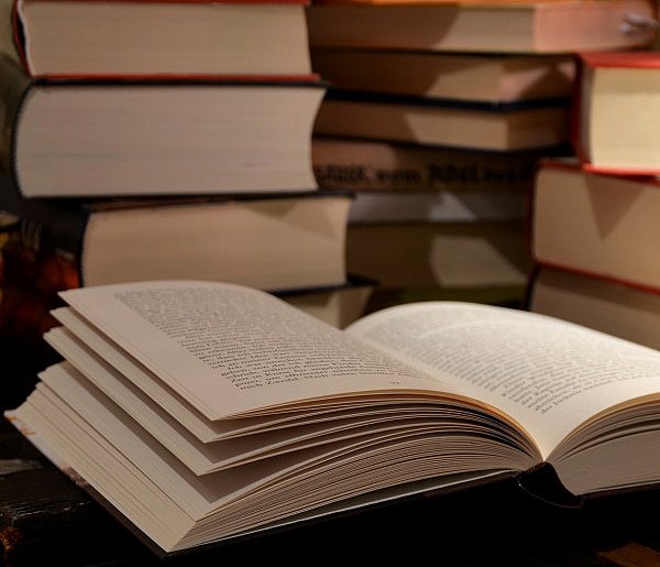 Nowości Wydawnictwa FRONDA-30227