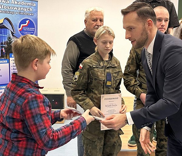 Dyplomy i podziękowania dla uczestników tegorocznej kwesty [fotorelacja]-30284