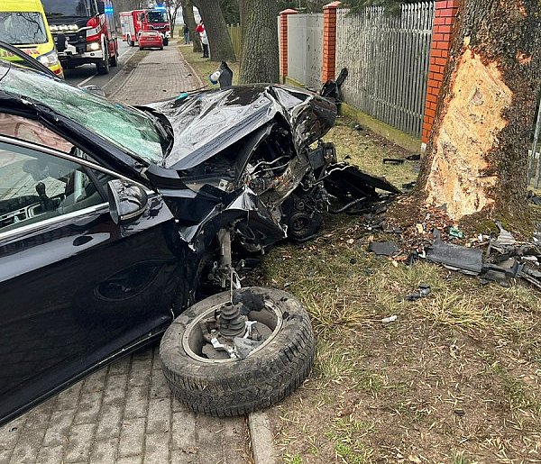 Jedna osoba ranna w wypadku drogowym na DK 50-31039