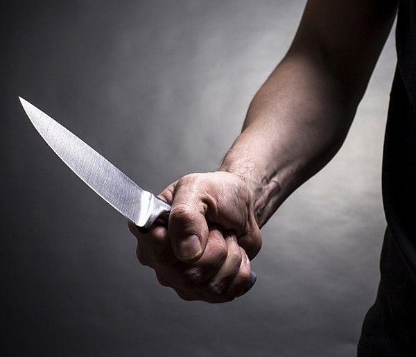 Sylwestrowo-noworoczną noc zakończył awanturą z użyciem noża-31090