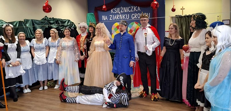 Rodzice dzieciom – teatr integrujący przedszkolną społeczność
