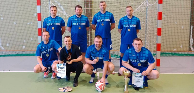 Ciechanowscy policjanci wicemistrzami III Turnieju Halowej Piłki Nożnej