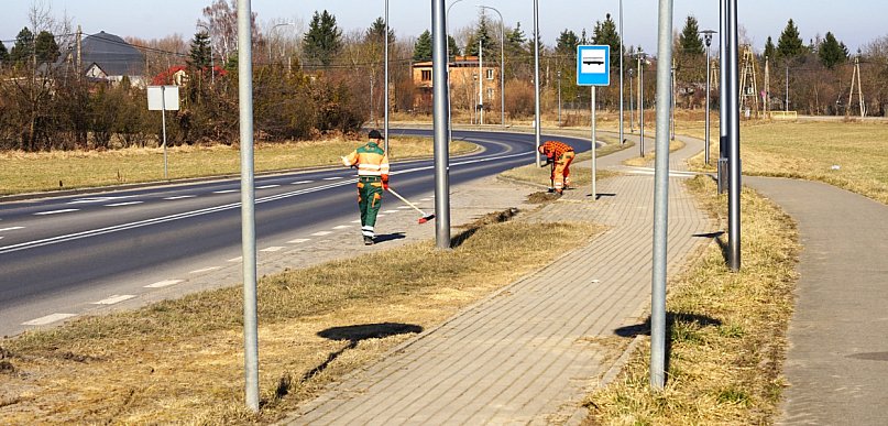 Trwa pozimowe sprzątanie miasta
