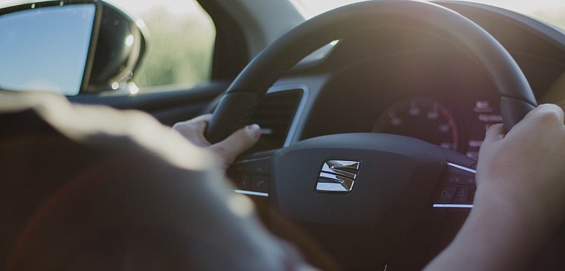 Siadasz za kierownicę bez uprawnień? Sam płacisz za wyrządzone szkody