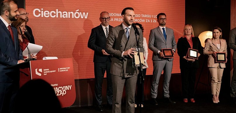 Ciechanów z nagrodą za budowę Zielonego Targu