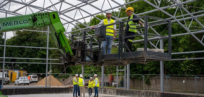 Powstaje nowa hala sportowo-rekreacyjna [foto]