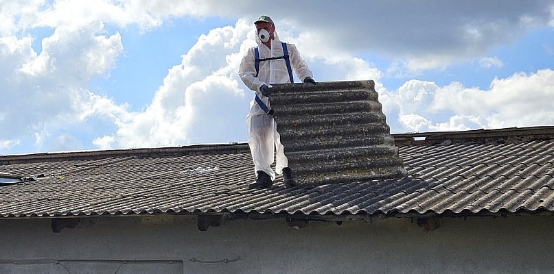 Ponad sto ton azbestu usuniętych z terenu miasta - 30386