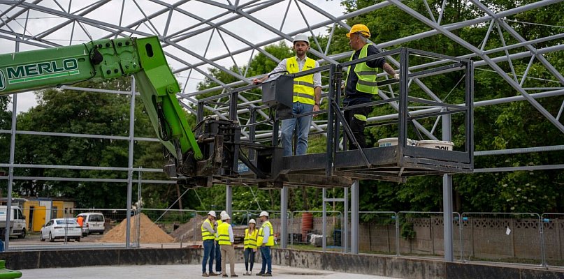 Powstaje nowa hala sportowo-rekreacyjna [foto]