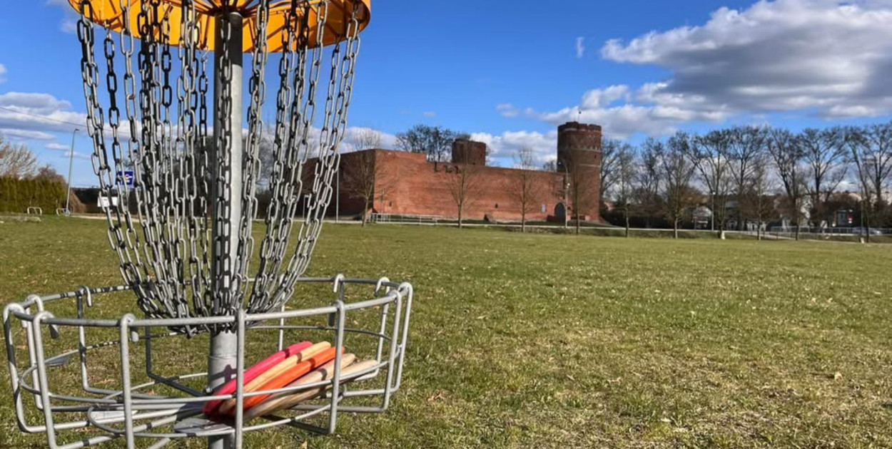 Zagłosuj na „Ciechanowskie rzuty”!