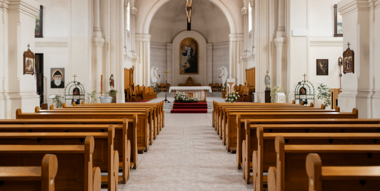 Rząd chce wykorzystać kościoły. Chodzi o sytuacje kryzysowe