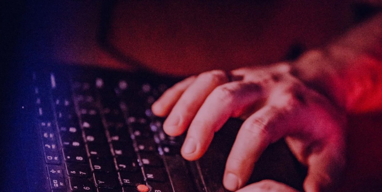 Otwierasz załącznik. I… nic się nie dzieje, aż do momentu, gdy...